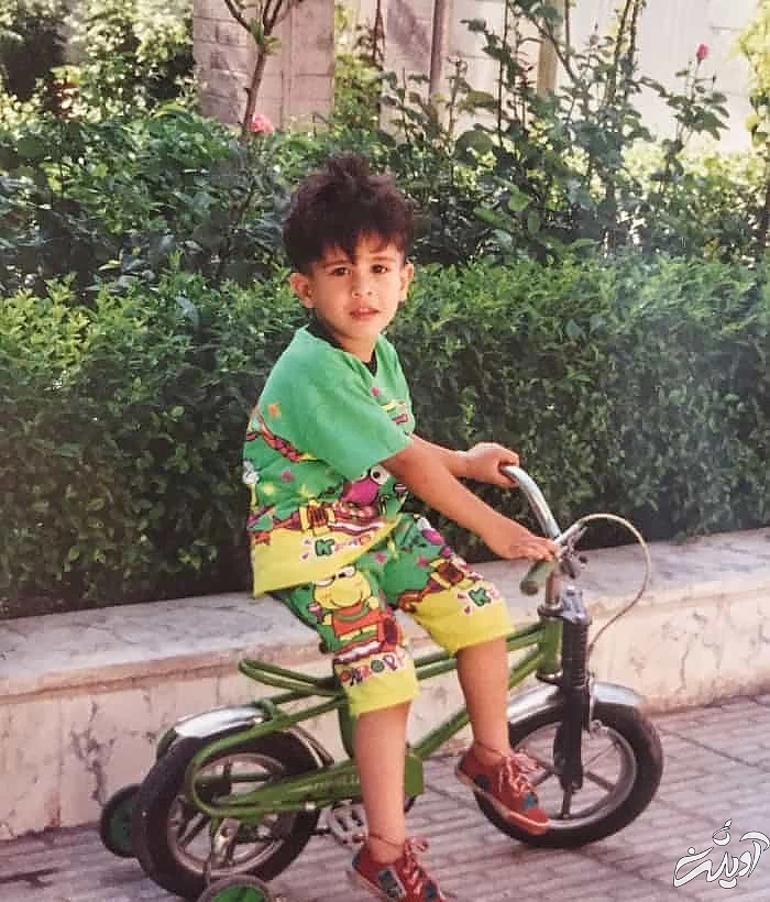 بچگی های مهرداد صدیقیان